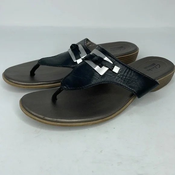 Clarks Sandals Women’s Lusine Lenox Black Leather Bow Metal Bling Size 8.5 M - Picture 7 of 8